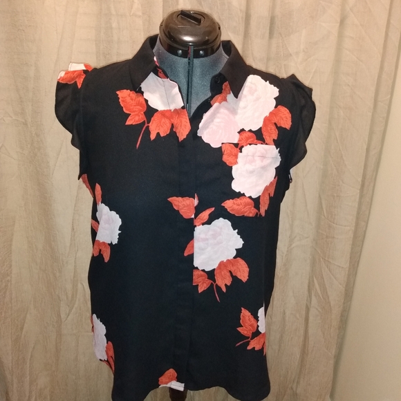 WHO WHAT WEAR Black Button Up Floral Sleeveless Blouse - Picture 1 of 6